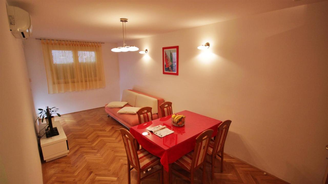 Apartment Jen Omiš Εξωτερικό φωτογραφία
