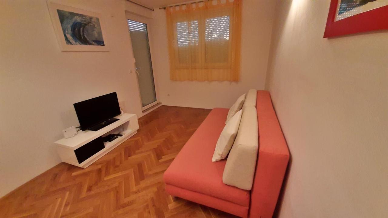 Apartment Jen Omiš Εξωτερικό φωτογραφία