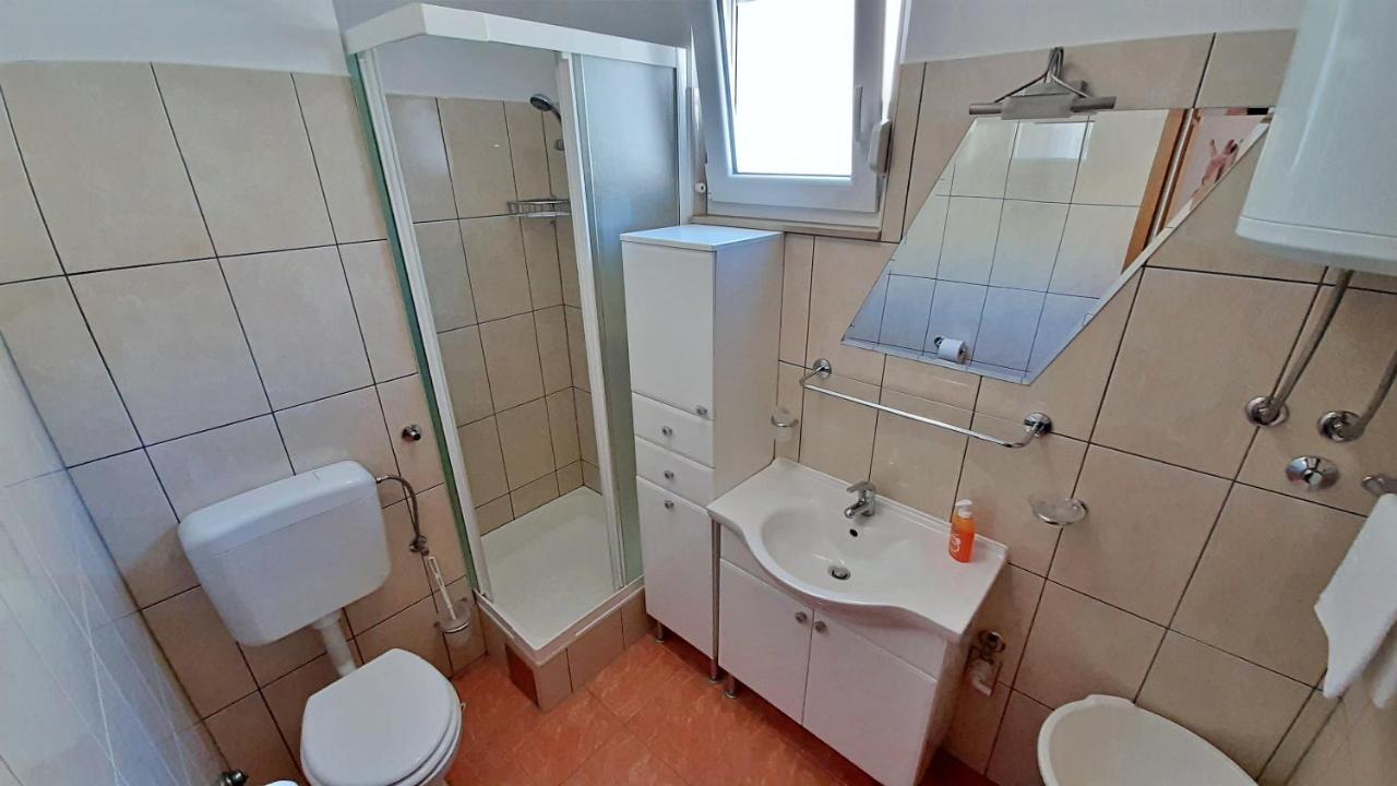 Apartment Jen Omiš Εξωτερικό φωτογραφία