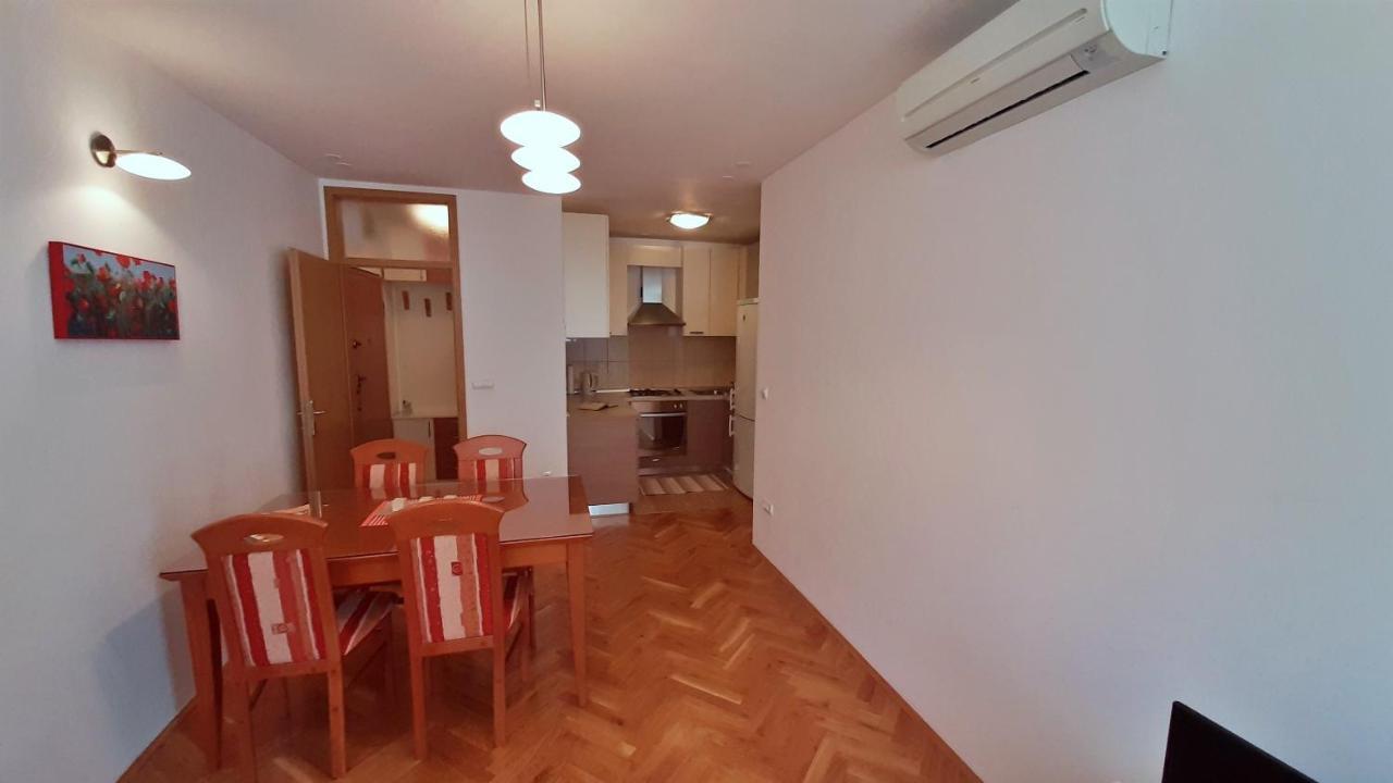 Apartment Jen Omiš Εξωτερικό φωτογραφία
